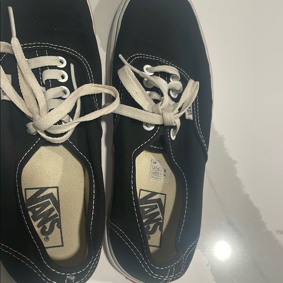 Unisex Vans Black Canvas Sneakers - Picture 4 of 7